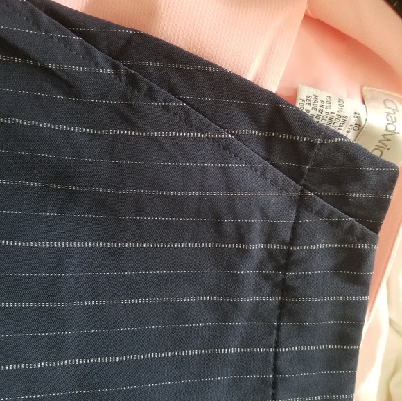 Pin stripe pencil skirt - Picture 2 of 4